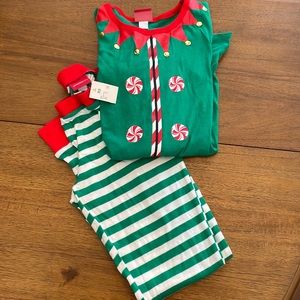 Wondershop at Target women’s xs elf pajama set